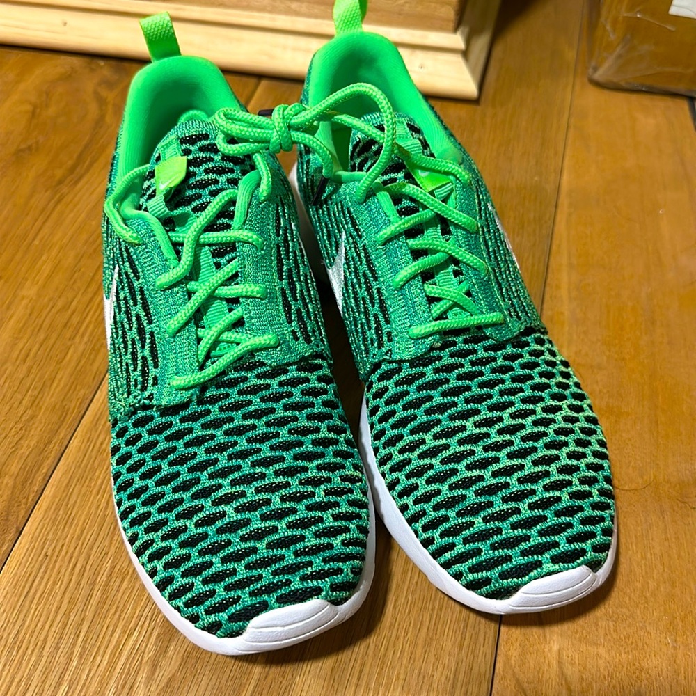 Nike Roshe One Flyknit